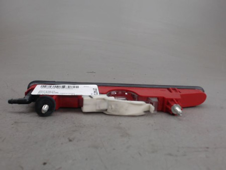 FEUX STOP SUPPLEMENTAIRE CITROEN BERLINGO