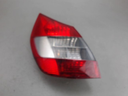 FEU ARRIERE GAUCHE  RENAULT MEGANE