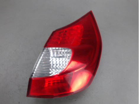FEU ARRIERE DROIT RENAULT MEGANE