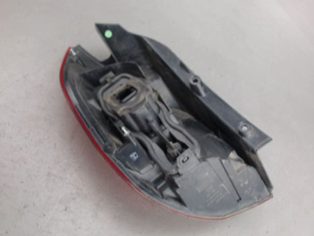 FEU ARRIERE DROIT RENAULT MEGANE