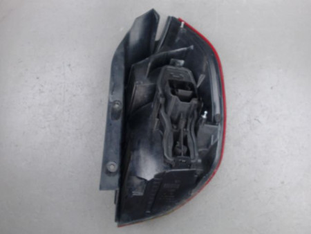 FEU ARRIERE GAUCHE  RENAULT MEGANE