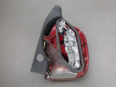 FEU ARRIERE GAUCHE  RENAULT MODUS