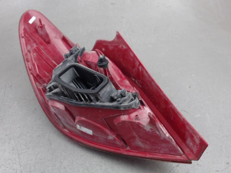 FEU ARRIERE DROIT PEUGEOT 207