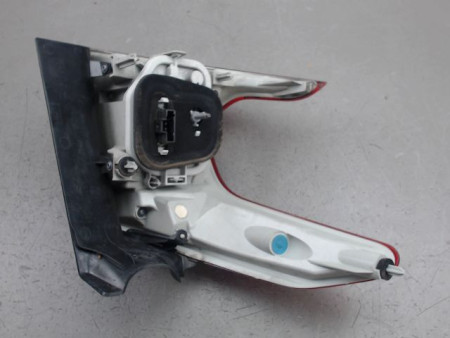 FEU ARRIERE DROIT PEUGEOT 2008