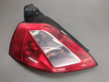 FEU ARRIERE GAUCHE  RENAULT MEGANE