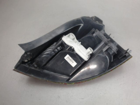 FEU ARRIERE GAUCHE  RENAULT MEGANE