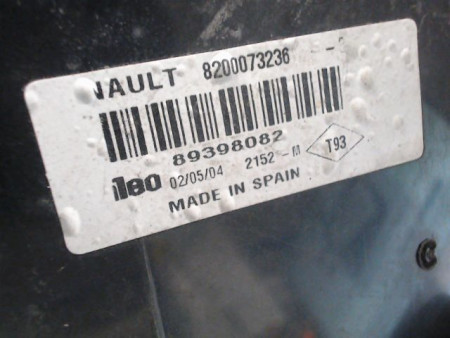 FEU ARRIERE GAUCHE  RENAULT MEGANE