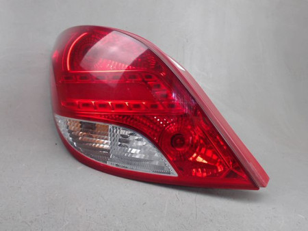 FEU ARRIERE GAUCHE  PEUGEOT 207