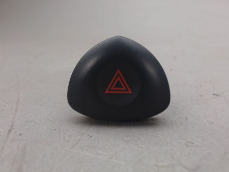 BOUTON DE WARNING RENAULT CLIO