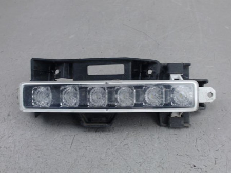 FEUX POSITION GAUCHE PEUGEOT 108