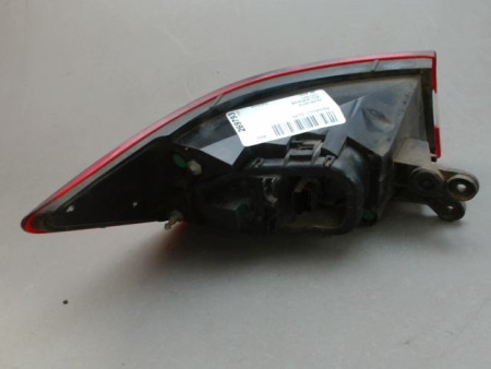 FEU ARRIERE DROIT RENAULT CLIO
