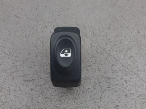 COMMANDE LEVE-GLACE PORTE AVD RENAULT KANGOO