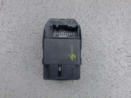 COMMANDE LEVE-GLACE PORTE AVG CITROEN JUMPY