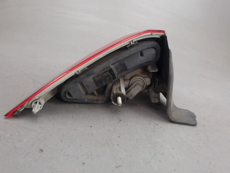 FEU ARRIERE DROIT RENAULT LAGUNA