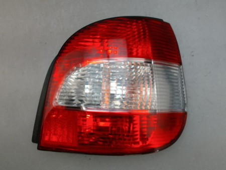 FEU ARRIERE DROIT RENAULT MEGANE