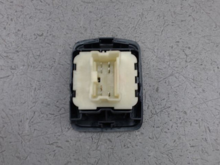 COMMANDE LEVE-GLACE PORTE AVG DACIA SANDERO