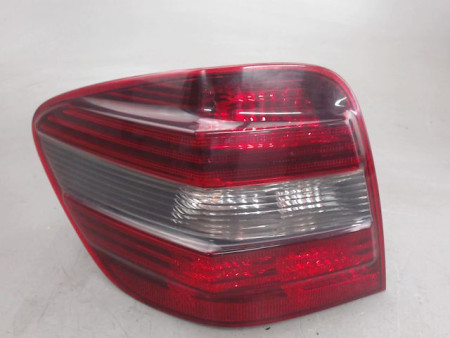 FEU ARRIERE GAUCHE  MERCEDES CLASSE ML