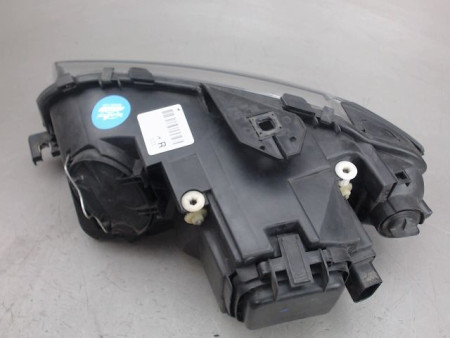 PHARE DROIT AUDI A3