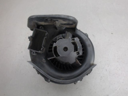 MOTEUR VENTILATEUR CHAUFFAGE RENAULT KANGOO