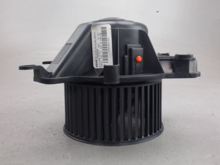 MOTEUR VENTILATEUR CHAUFFAGE PEUGEOT 5008