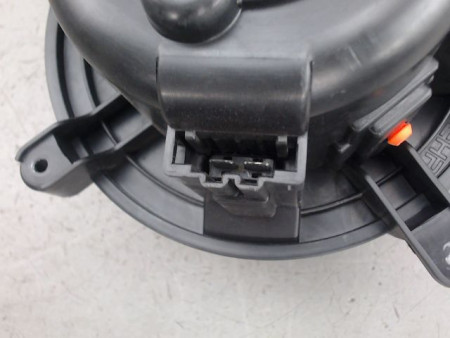 MOTEUR VENTILATEUR CHAUFFAGE PEUGEOT 5008