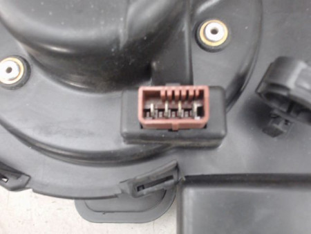 MOTEUR VENTILATEUR CHAUFFAGE CITROEN SAXO