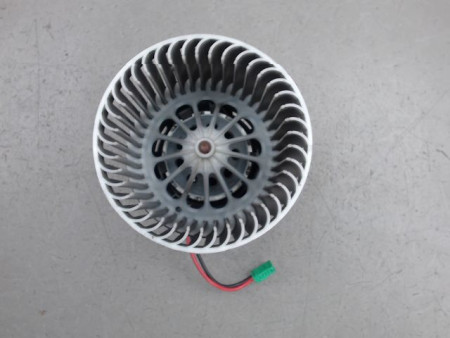 MOTEUR VENTILATEUR CHAUFFAGE PEUGEOT 308