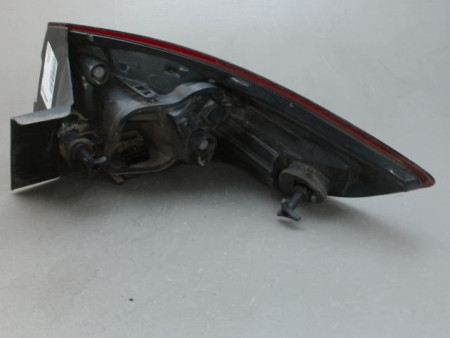 FEU ARRIERE GAUCHE  RENAULT MEGANE