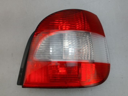 FEU ARRIERE DROIT RENAULT MEGANE