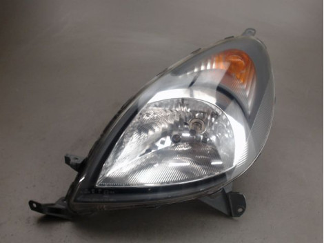 PHARE GAUCHE TOYOTA YARIS
