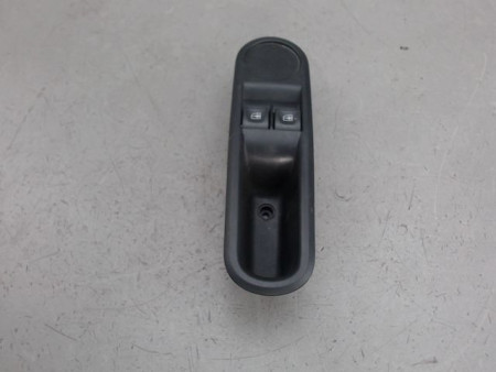 COMMANDE LEVE-GLACE PORTE AVG RENAULT TWINGO