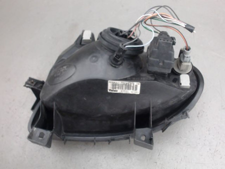 PHARE DROIT RENAULT CLIO