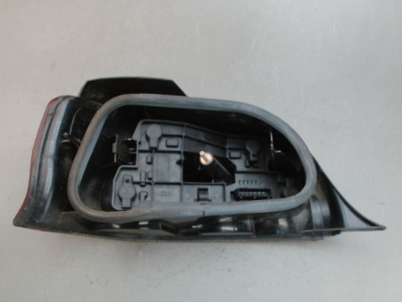 FEU ARRIERE DROIT CITROEN SAXO