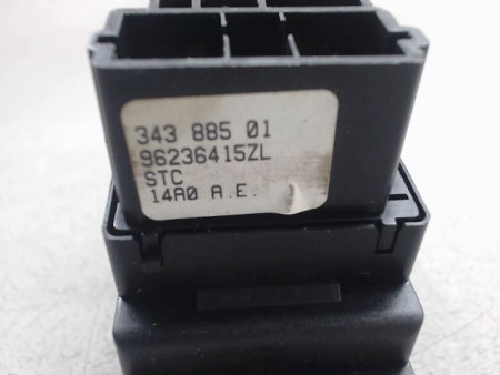 COMMANDE CLIGNOTANT CITROEN SAXO