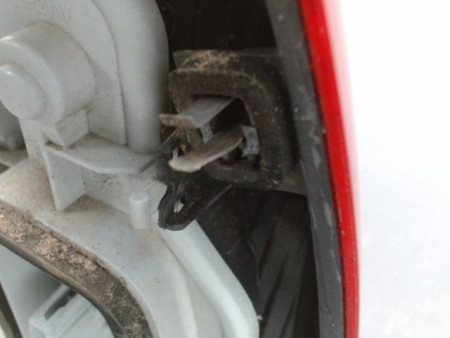 FEU ARRIERE GAUCHE  VOLKSWAGEN POLO