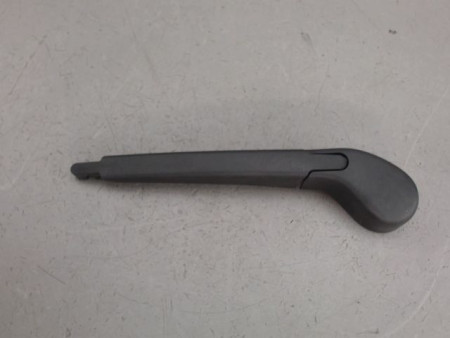 BRAS ESSUIE-GLACE ARRIERE FORD FOCUS