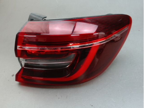FEU ARRIERE DROIT RENAULT CLIO