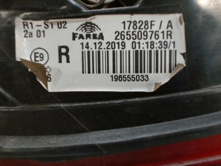 FEU ARRIERE DROIT RENAULT CLIO