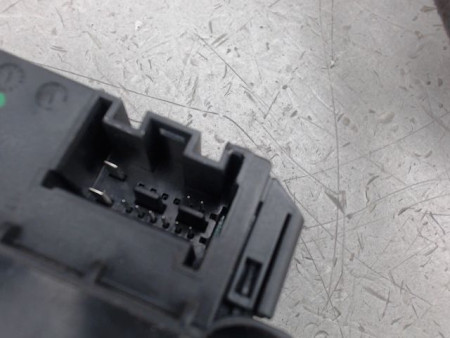 MECANISME LEVE-GLACE AVANT GAUCHE VOLKSWAGEN POLO