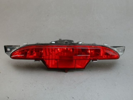 FEU BROUILLARD CENTRAL ARRIERE PEUGEOT 208