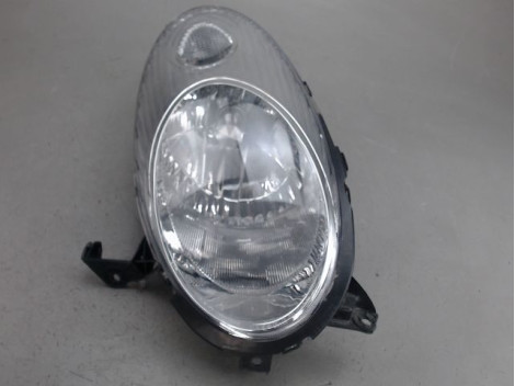 PHARE DROIT NISSAN MICRA