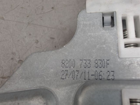 MECANISME LEVE-GLACE ARRIERE DROIT DACIA SANDERO