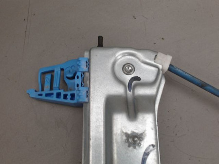 MECANISME LEVE-GLACE AVANT GAUCHE PEUGEOT 208
