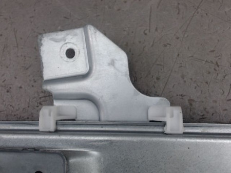 MECANISME LEVE-GLACE ARRIERE GAUCHE DACIA DUSTER