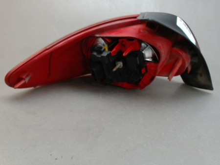 FEU ARRIERE DROIT PEUGEOT 206