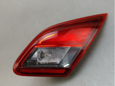 FEU ARRIERE INTERIEUR DROIT OPEL CORSA