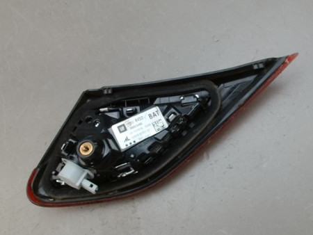 FEU ARRIERE INTERIEUR DROIT OPEL CORSA