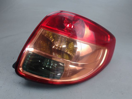 FEU ARRIERE DROIT SUZUKI SX4