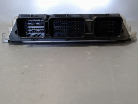 CALCULATEUR MOTEUR PEUGEOT 3008