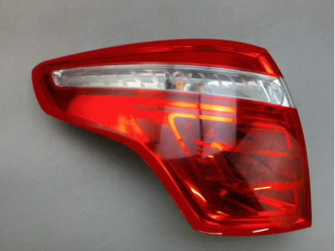 FEU ARRIERE GAUCHE  CITROEN C4